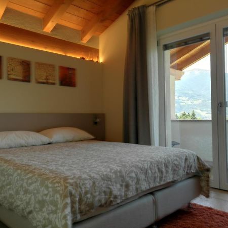 A&G Apartment Aosta - Elegante Casa 100 Mq Su Due Piani Con Wi-Fi-Giardino-Parcheggio المظهر الخارجي الصورة
