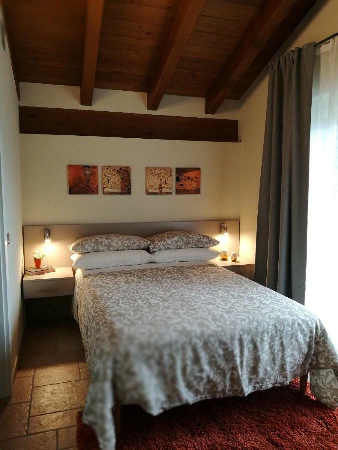 A&G Apartment Aosta - Elegante Casa 100 Mq Su Due Piani Con Wi-Fi-Giardino-Parcheggio المظهر الخارجي الصورة